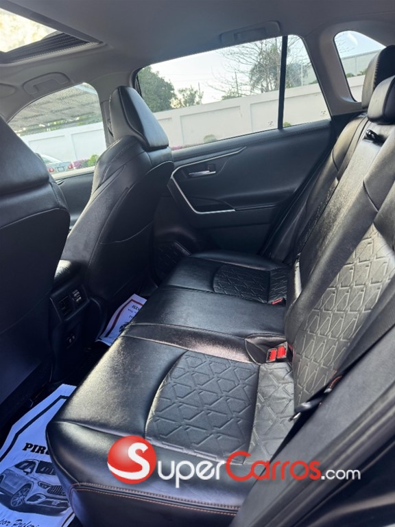 2019 Toyota RAV4 Adventure — foto 8 / 10
