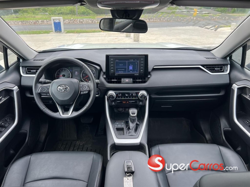 2022 Toyota RAV4 XLE — foto 10 / 12