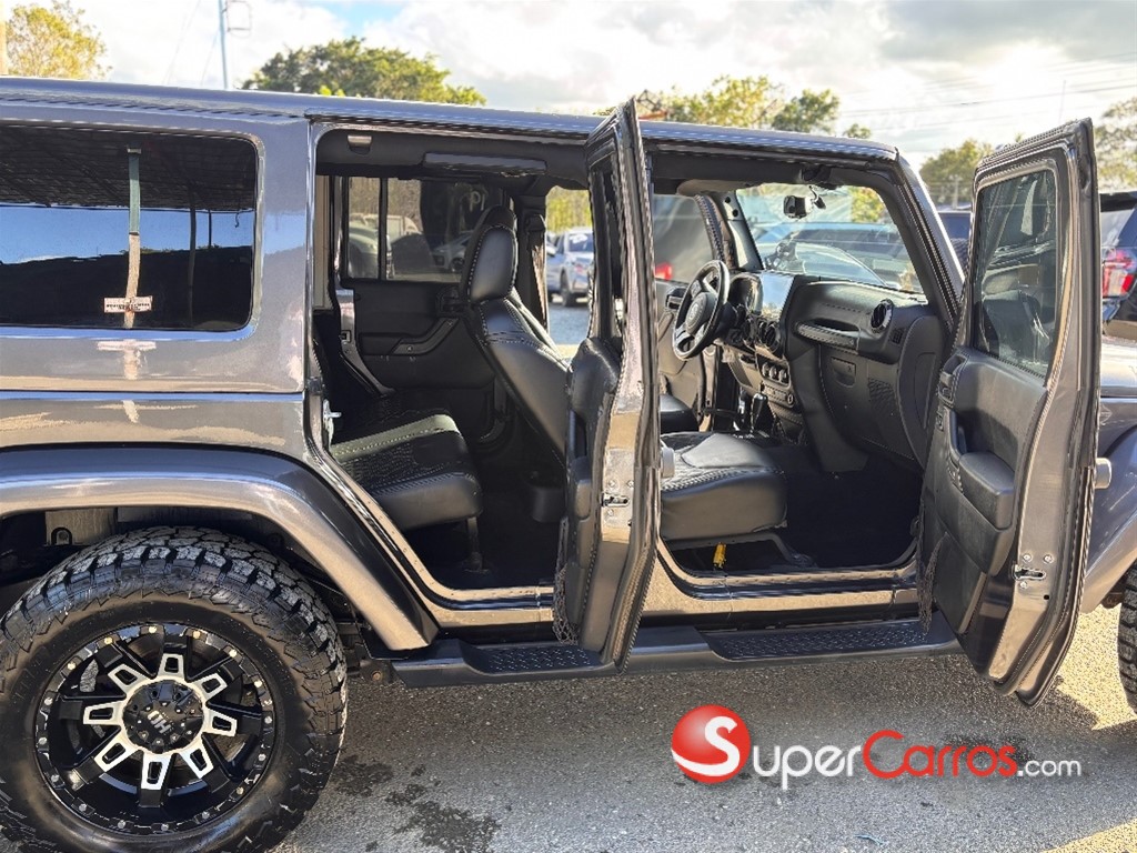 2016 Jeep Wrangler Willys Wheeler — foto 10 / 10