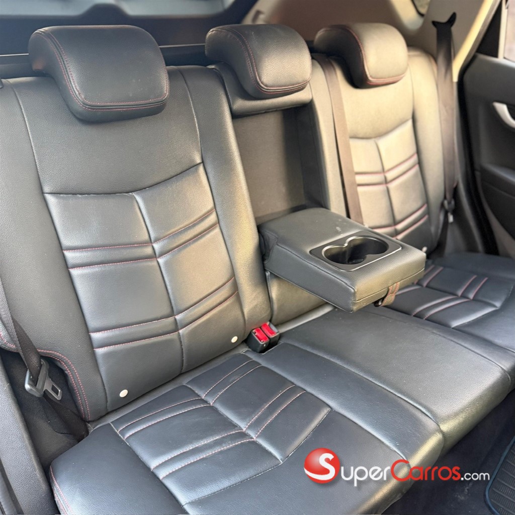 2021 Dongfeng AX7 — foto 9 / 12