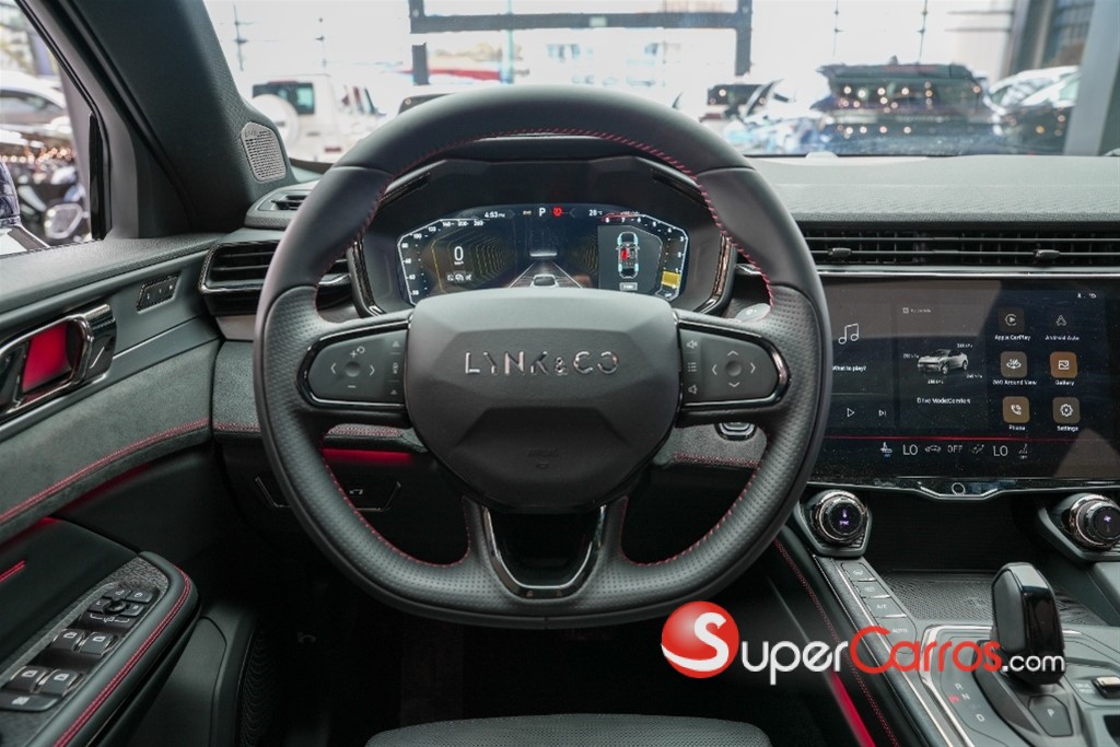 2027 Lynk CO 05 — foto 3 / 11