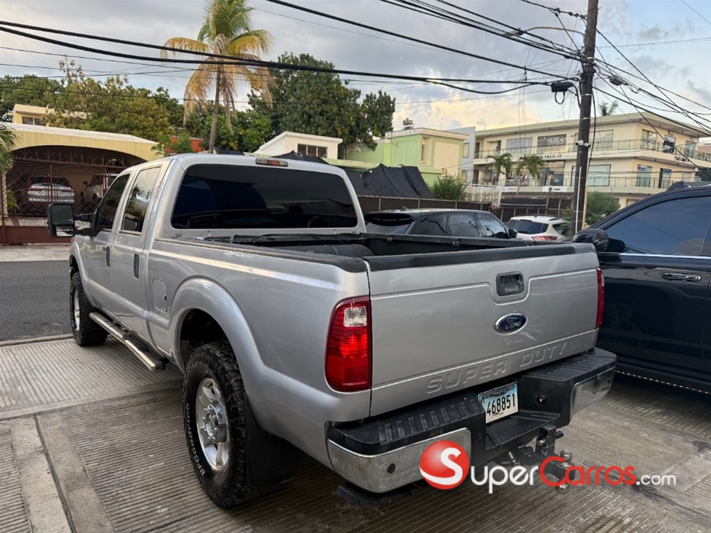 2016 Ford F 250 SUPER DUTY — foto 3 / 10