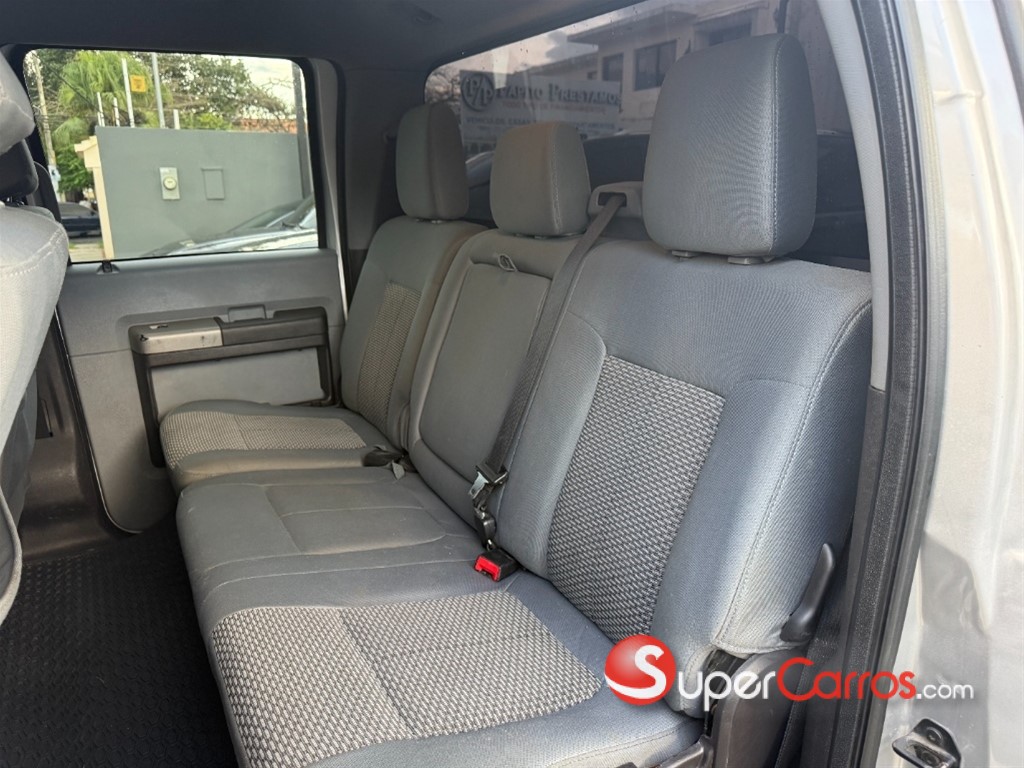 2016 Ford F 250 SUPER DUTY — foto 8 / 10