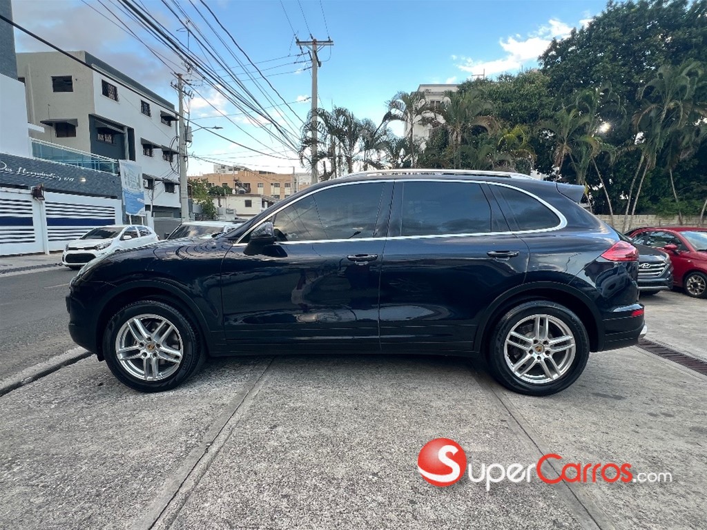 2016 Porsche Cayenne — foto 5 / 12