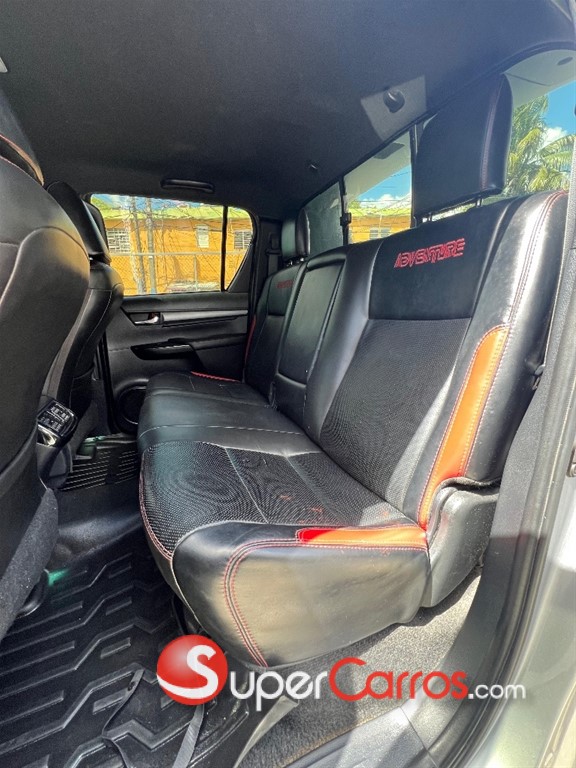 2023 Toyota Hilux SR5 ADVENTURE — foto 8 / 11