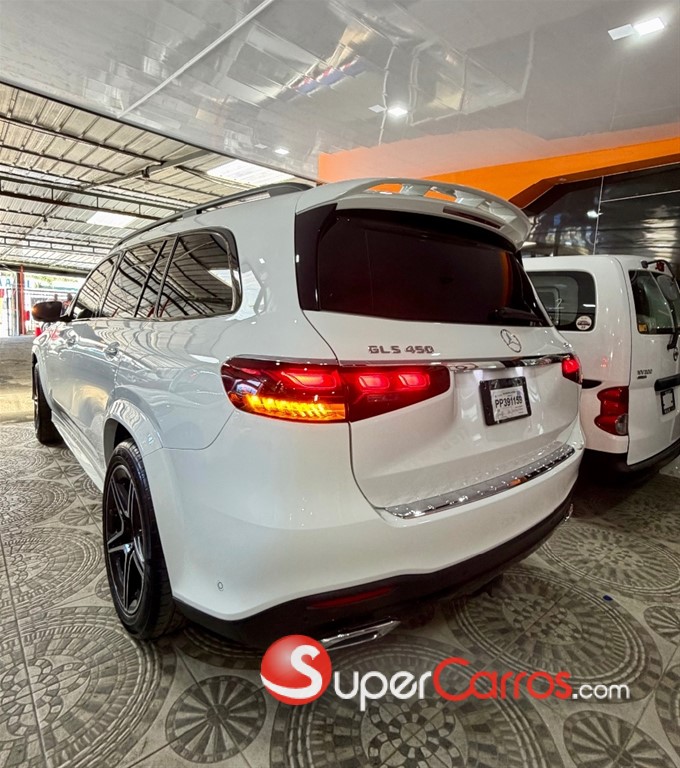 2024 Mercedes-Benz Clase GLS 450 4MATIC AMG — foto 5 / 12