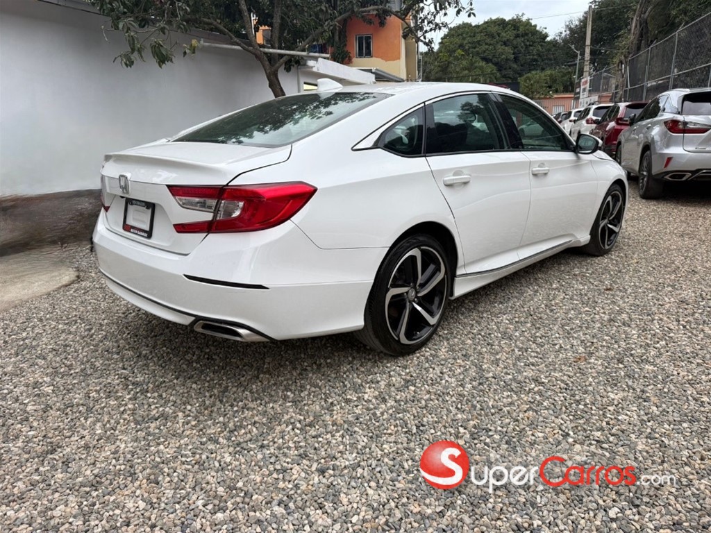 2020 Honda Accord LX — foto 5 / 7