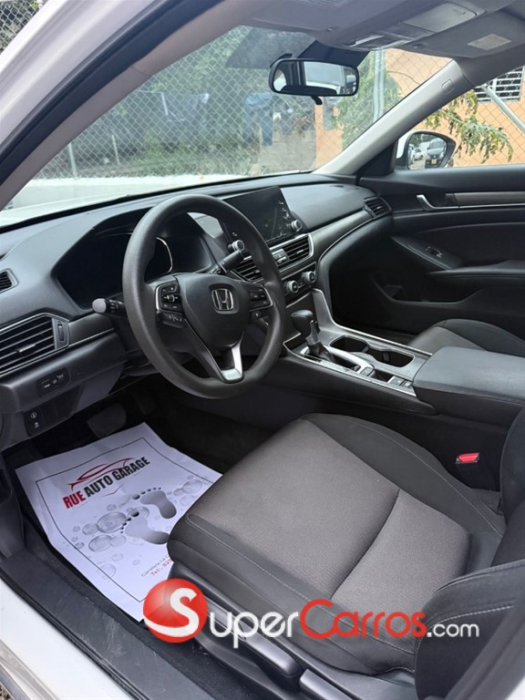 2020 Honda Accord LX — foto 7 / 7