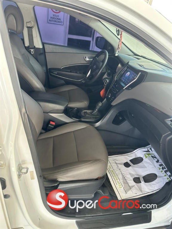 2015 Hyundai Santa Fe — foto 3 / 6