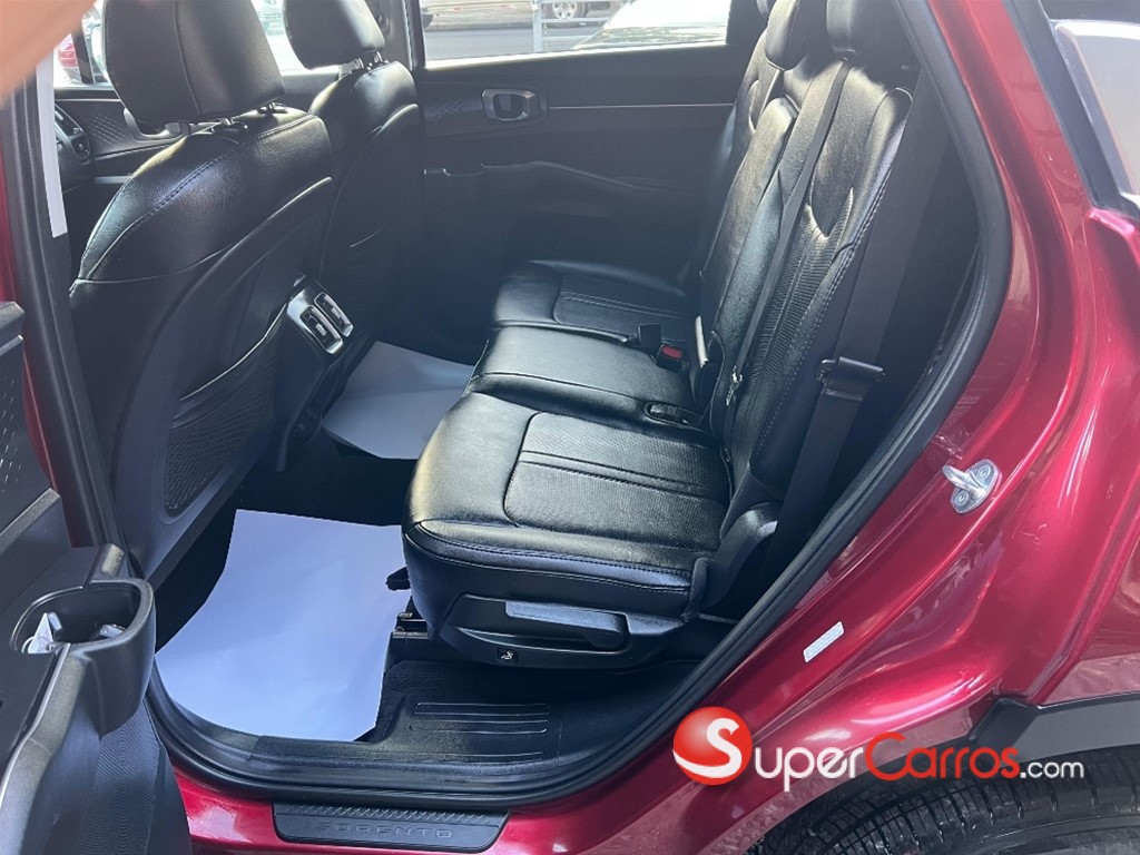 2021 Kia Sorento LX — foto 5 / 11