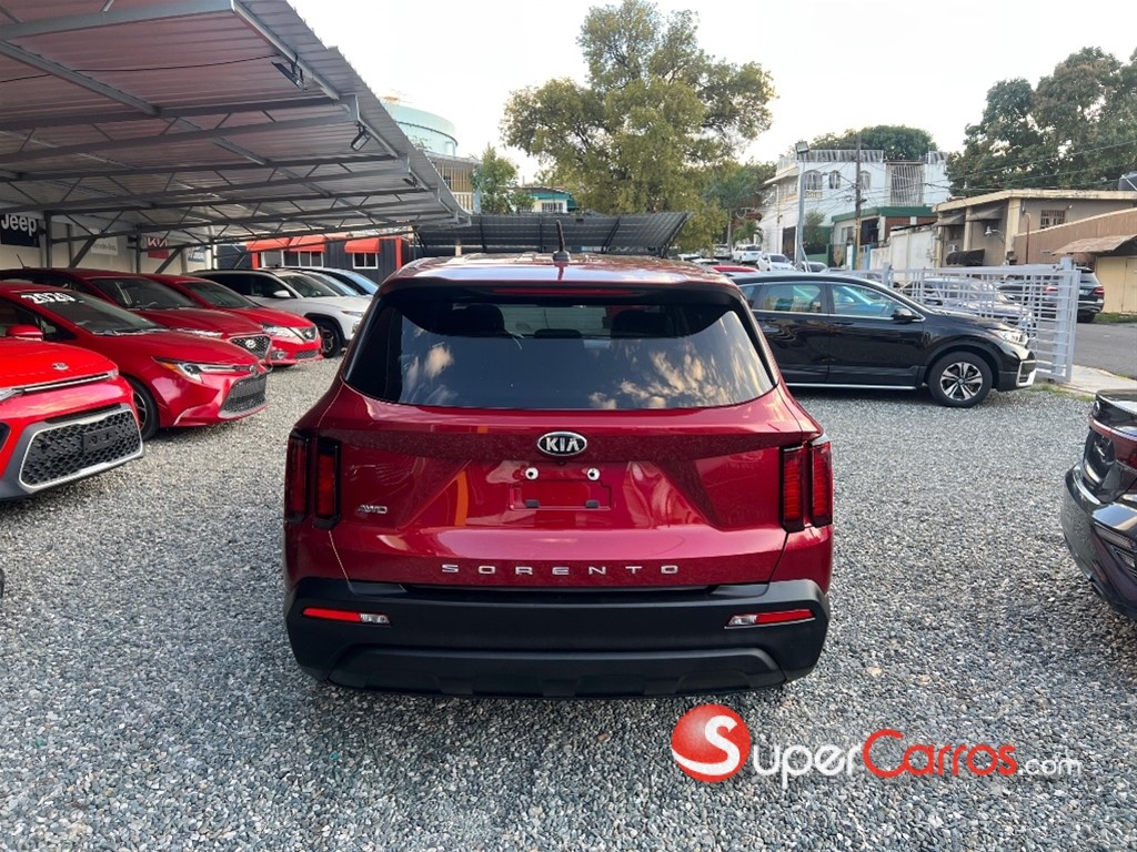 2021 Kia Sorento LX — foto 8 / 11