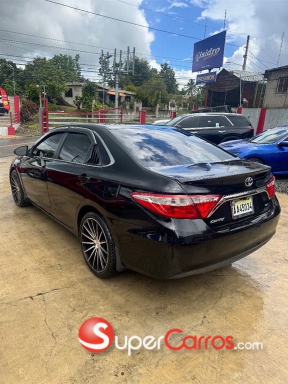 2016 Toyota Camry SE — foto 3 / 11