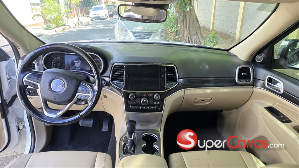 2020 Jeep Grand Cherokee Limited — foto 11 / 11