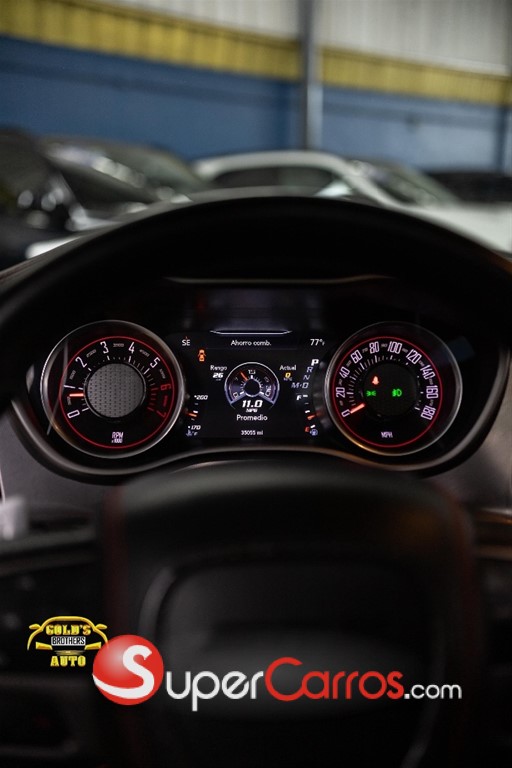 2022 Dodge Challenger SRT 392 6.4 Hemi — foto 11 / 12