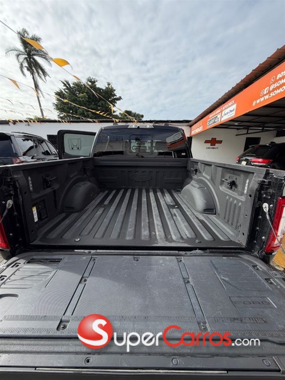 2021 Ford F 150 Raptor — foto 3 / 11