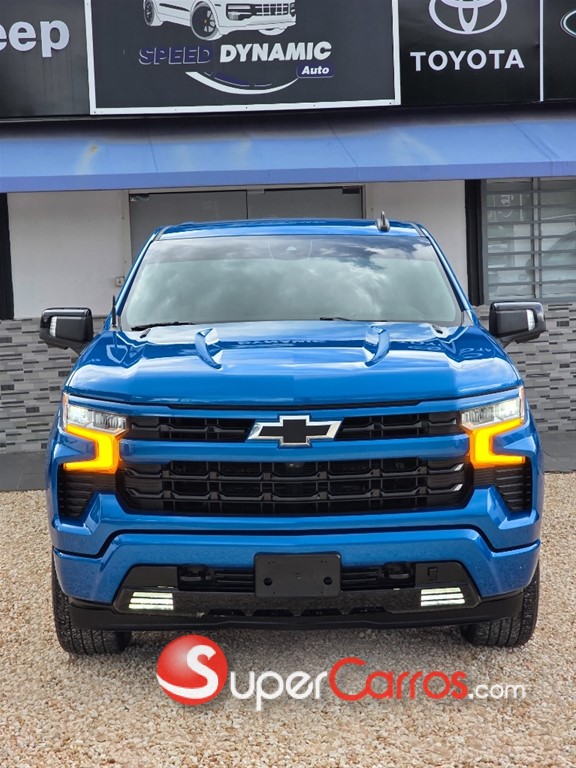 2022 Chevrolet Silverado RST Duramax — foto 2 / 12
