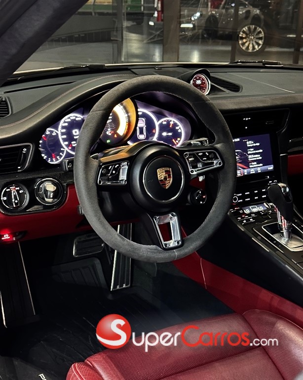 2017 Porsche 911 Turbo — foto 7 / 12