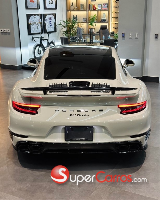 2017 Porsche 911 Turbo — foto 11 / 12