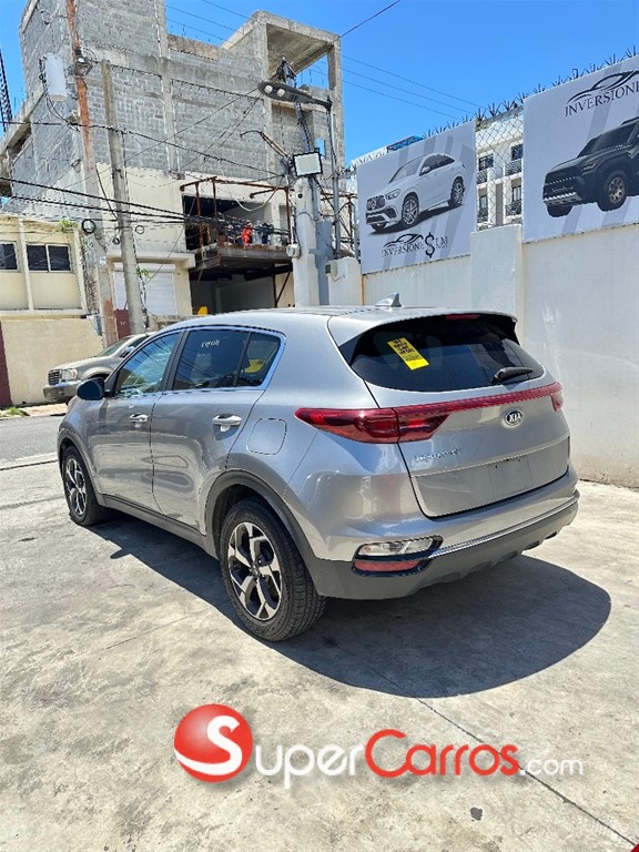 2020 Kia Sportage LX — foto 2 / 7