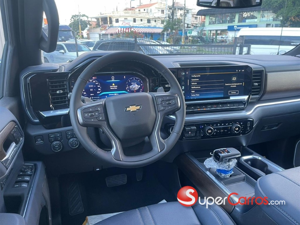 2026 Chevrolet Silverado High Country Duramax — foto 9 / 11