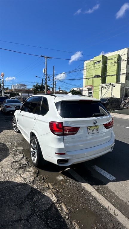 2016 BMW X 5 SDrive 35i — foto 2 / 9