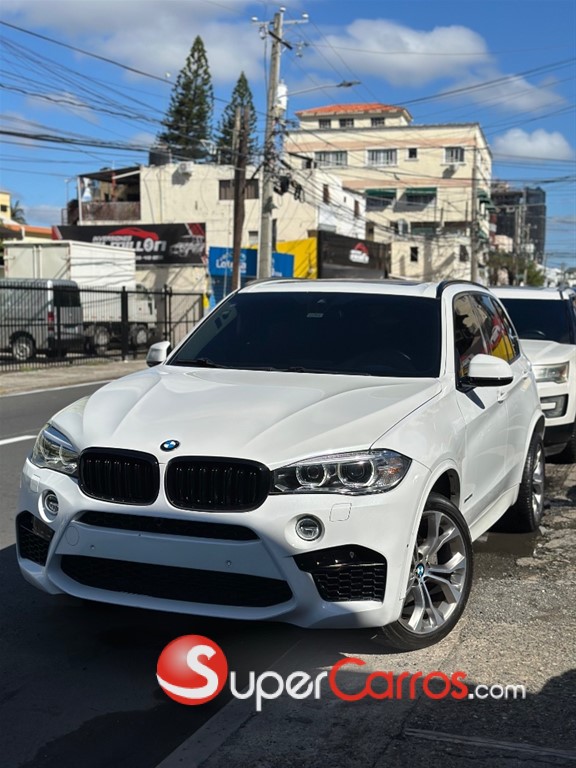 2016 BMW X 5 SDrive 35i — foto 3 / 9