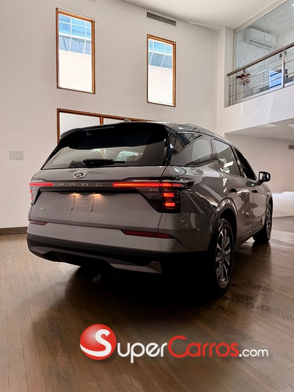 2026 Ford EDGE TREND HYBRID — foto 4 / 12