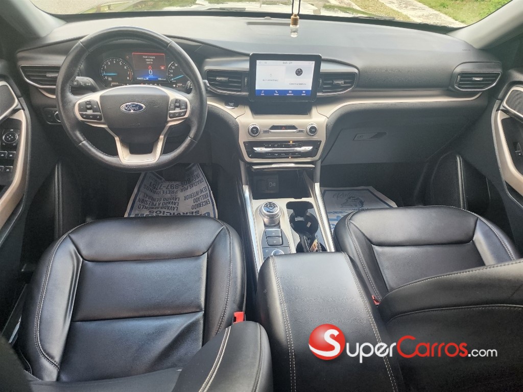 2022 Ford Explorer XLT 4WD — foto 12 / 12