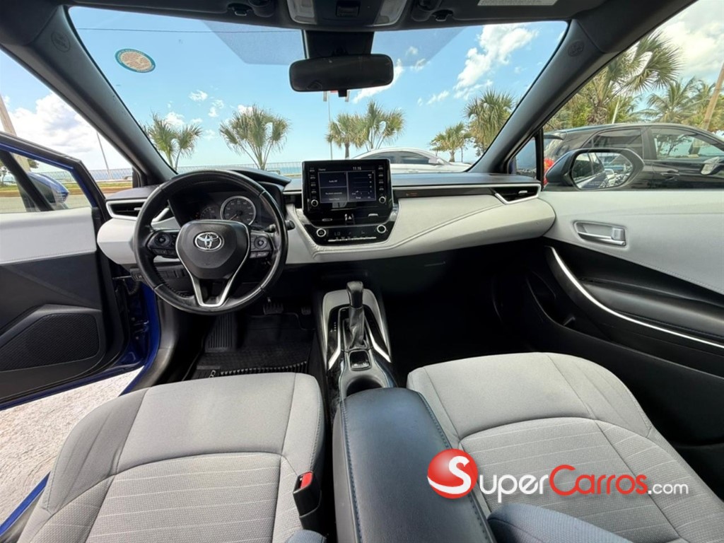 2020 Toyota Corolla SE — foto 8 / 12