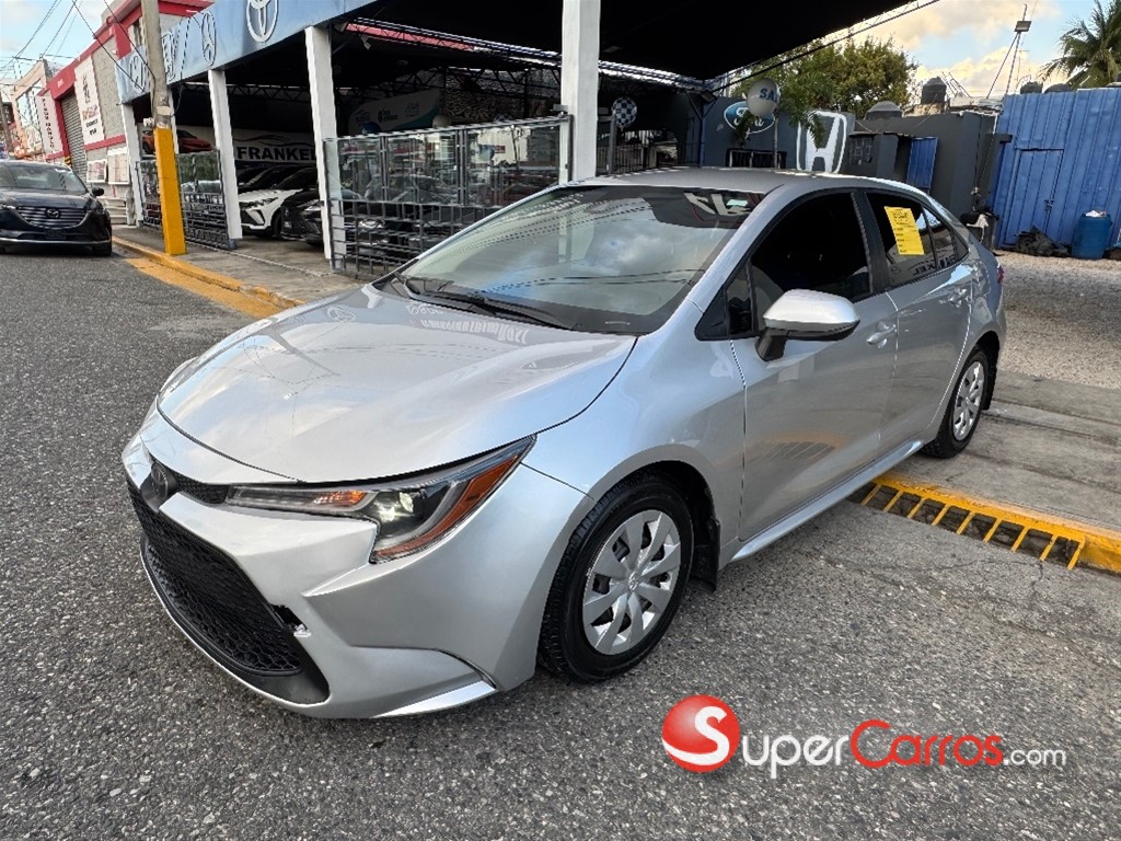 2020 Toyota Corolla LE — foto 3 / 10