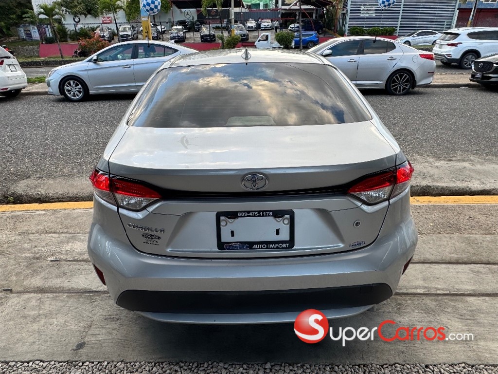 2020 Toyota Corolla LE — foto 5 / 10