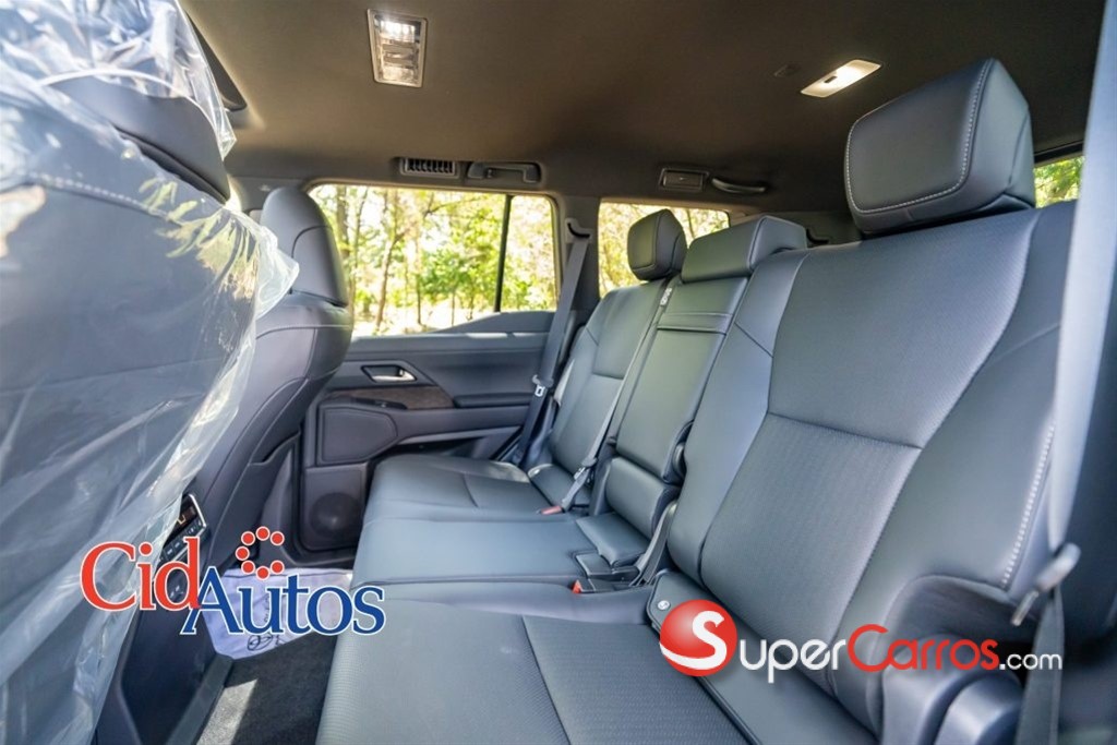 2026 Lexus GX 550 Premium — foto 11 / 12