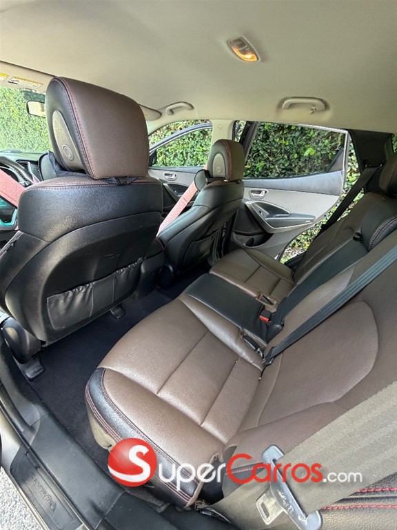 2018 Hyundai Santa Fe Sport — foto 9 / 12