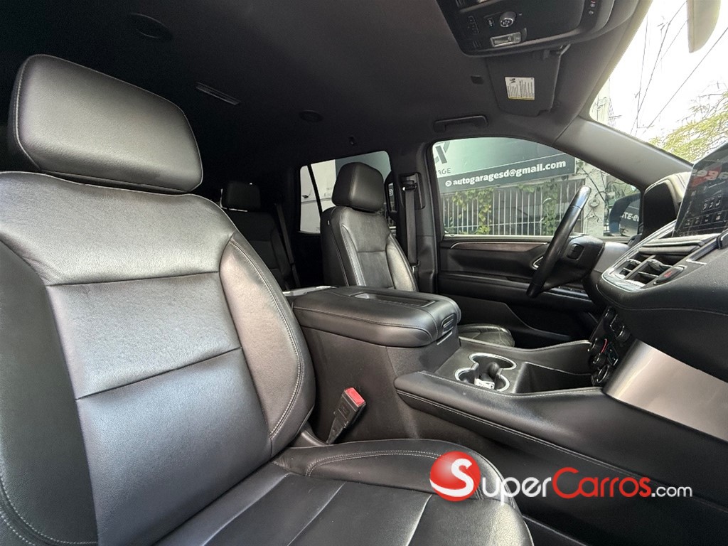 2021 Chevrolet Tahoe LT — foto 9 / 12