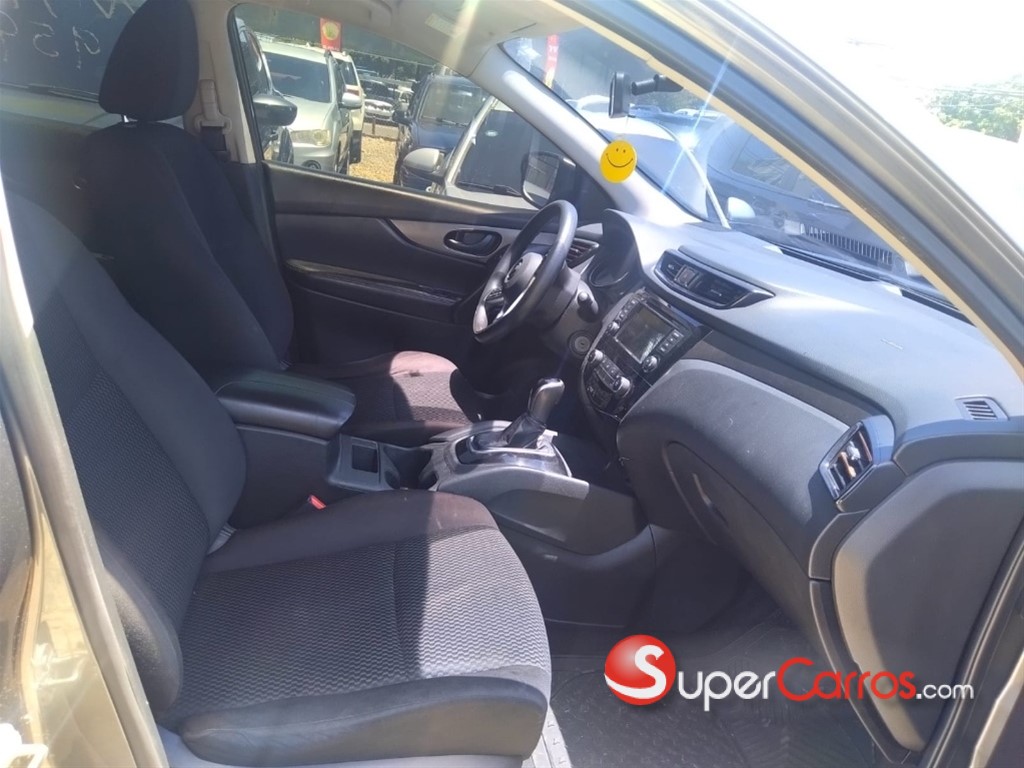 2019 Nissan Rogue — foto 4 / 7