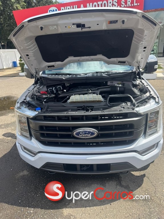 2021 Ford F 150 Lariat — foto 10 / 10