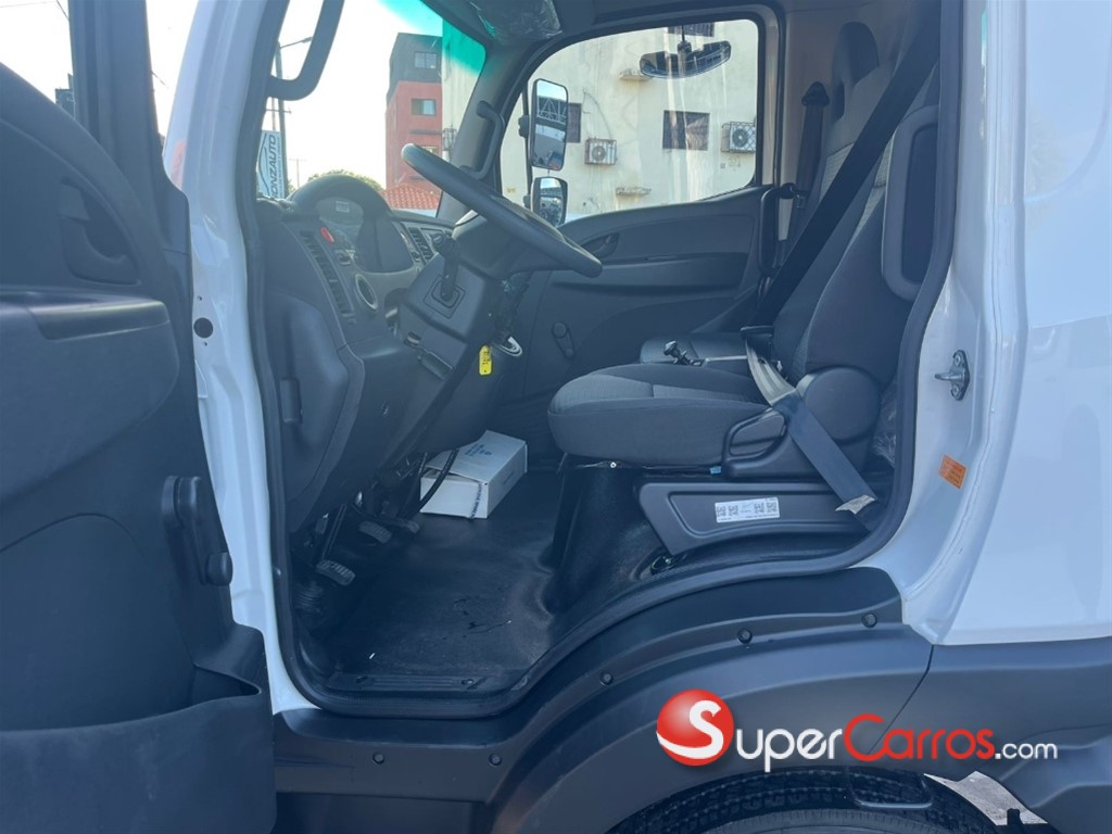 2026 TATA ULTRA T 6-33WB — foto 4 / 8