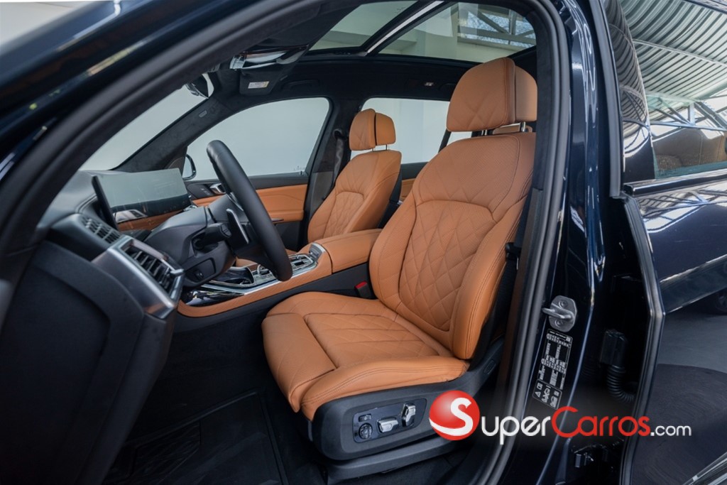 2027 BMW X 7 xDrive 40i Mpackage — foto 6 / 12