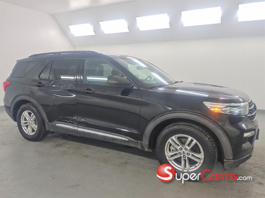2020 Ford Explorer XLT — foto 3 / 9