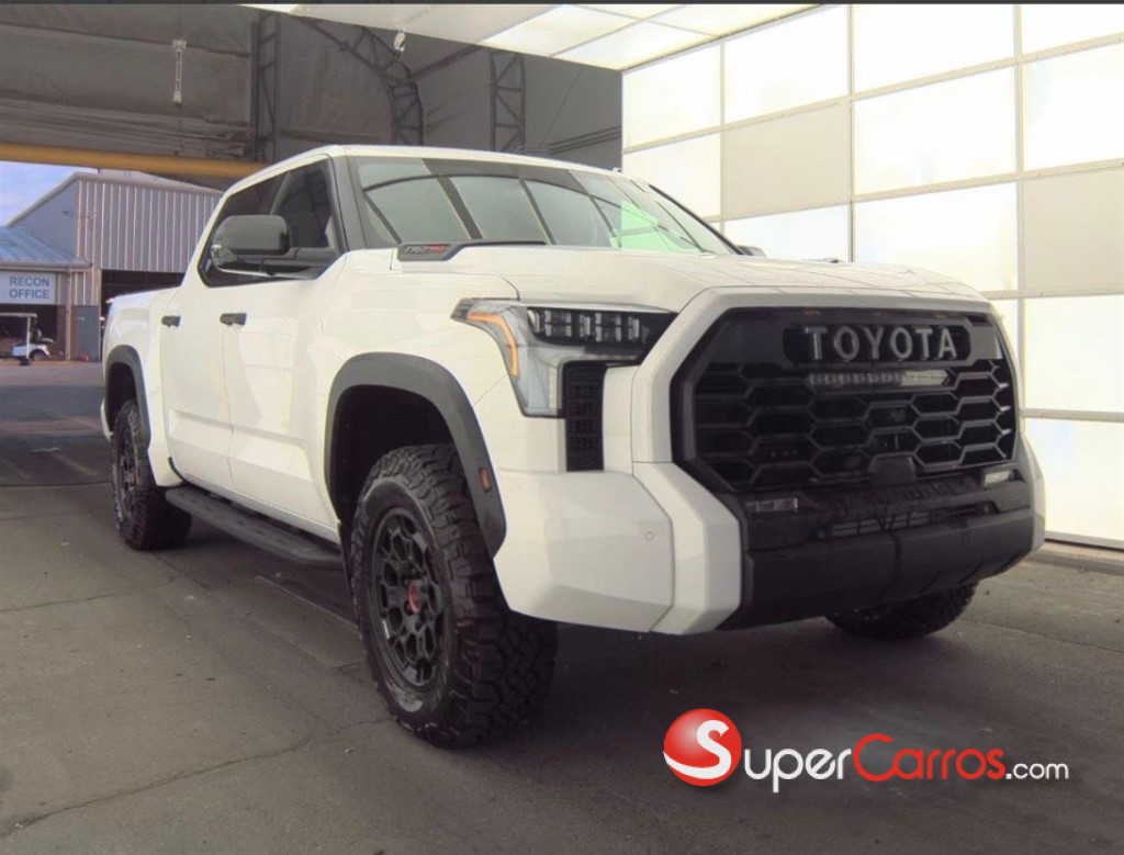 2025 Toyota Tundra TRD PRO — foto 2 / 12