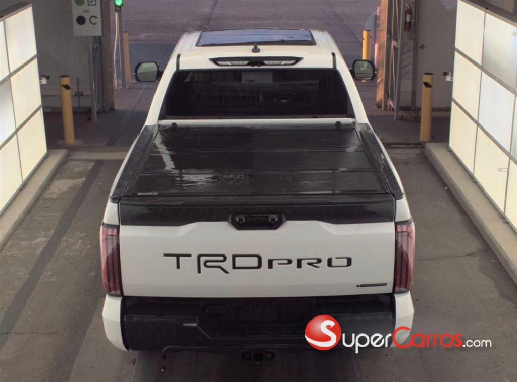 2025 Toyota Tundra TRD PRO — foto 9 / 12