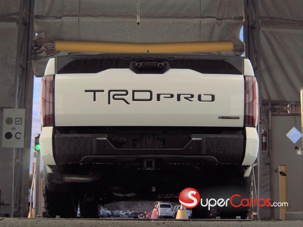 2025 Toyota Tundra TRD PRO — foto 11 / 12