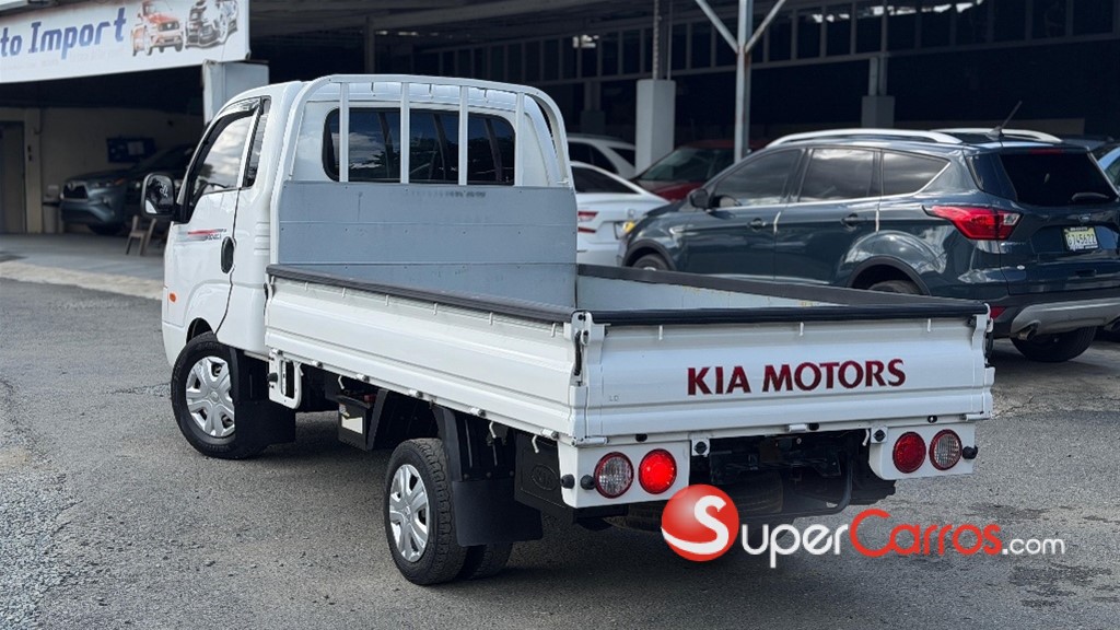 2020 Kia Bongo III — foto 3 / 8