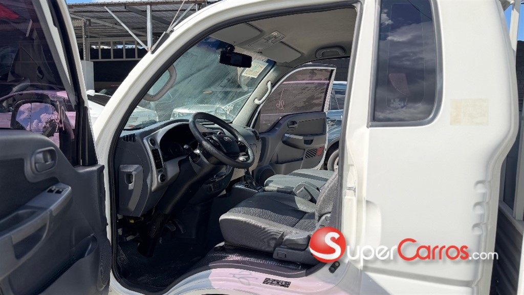2020 Kia Bongo III — foto 6 / 8