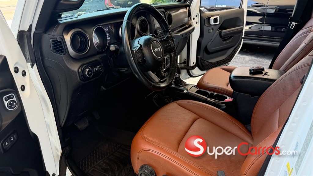 2019 Jeep Wrangler Unlimited Sport — foto 8 / 12