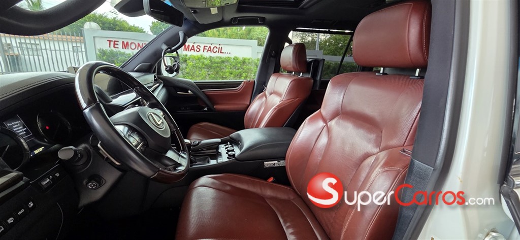 2020 Lexus LX 570 Super Sport — foto 11 / 12
