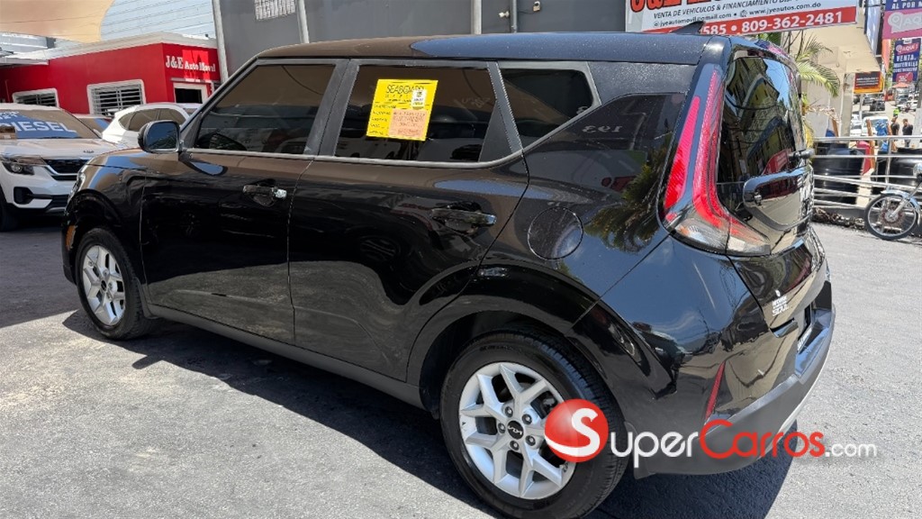 2023 Kia Soul LX — foto 2 / 12