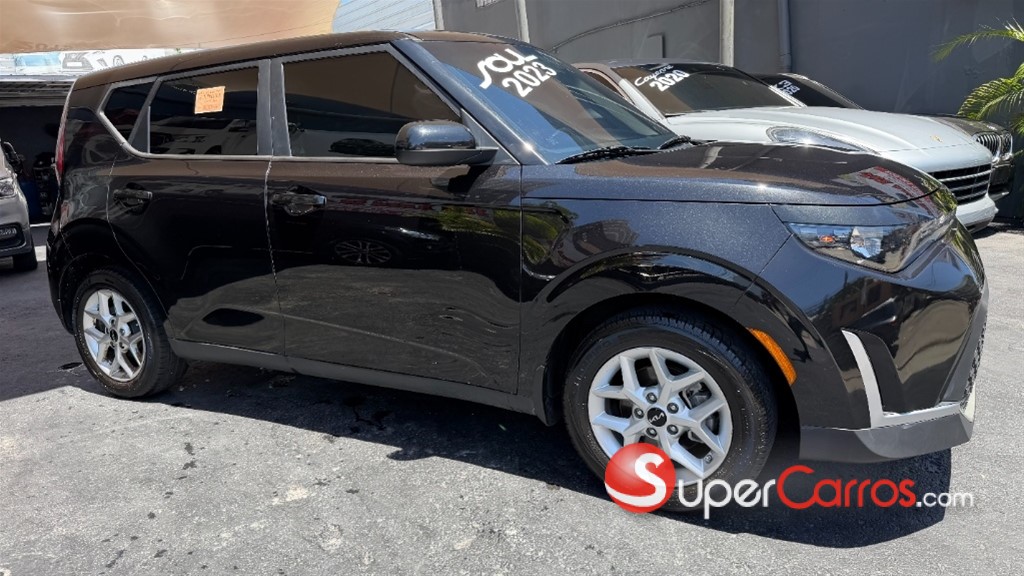 2023 Kia Soul LX — foto 5 / 12
