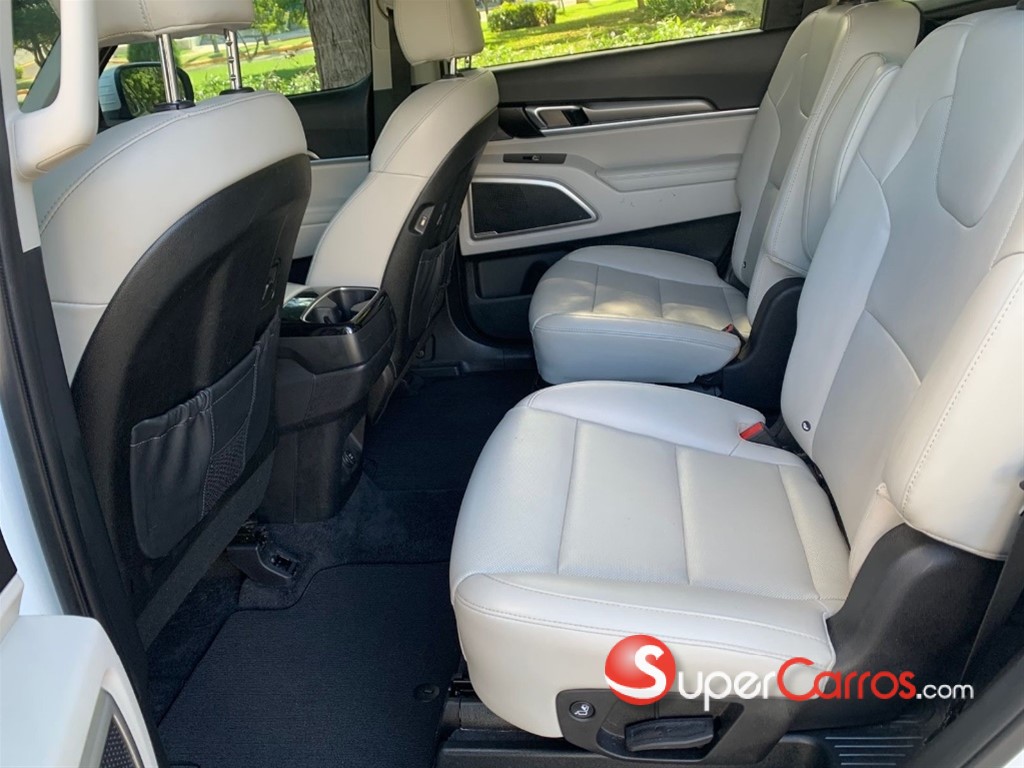 2020 Kia Telluride SX — foto 3 / 7