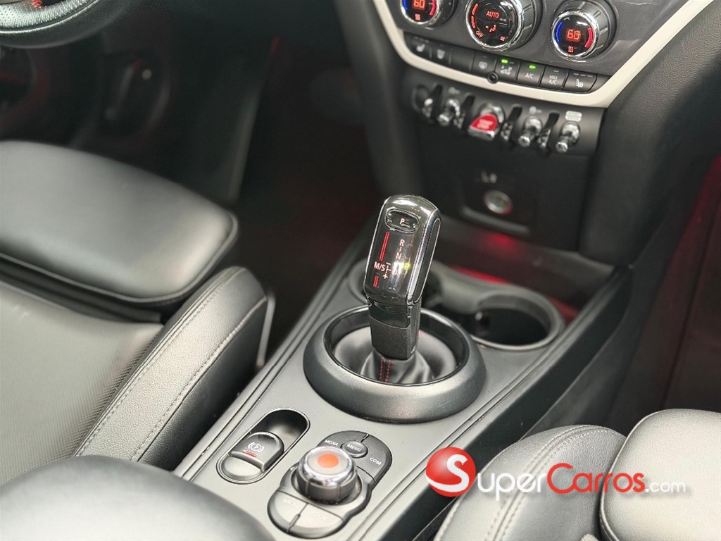 2020 Mini Cooper Countryman S ALL4 — foto 10 / 11